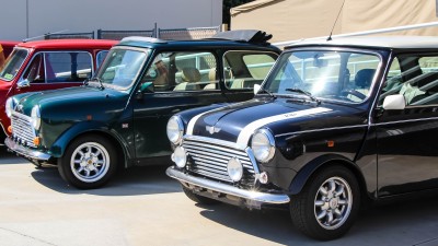 The vintage Mini Cooper Club also made an appearance!