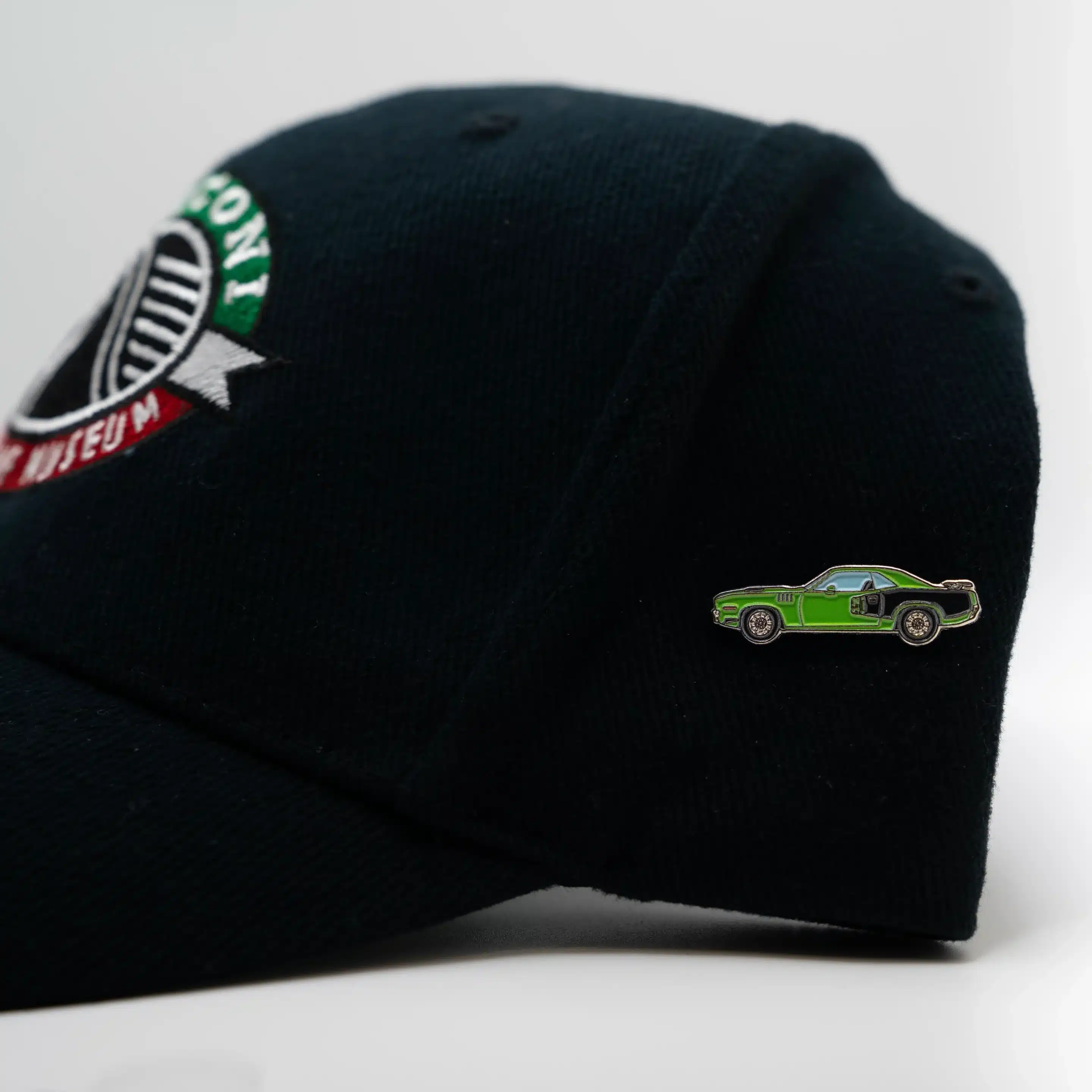 NEW - 1971 Plymouth Cuda 340 Pin - Image 2